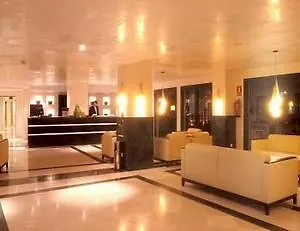Palace 4*
