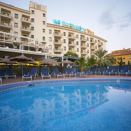 Palace 4*